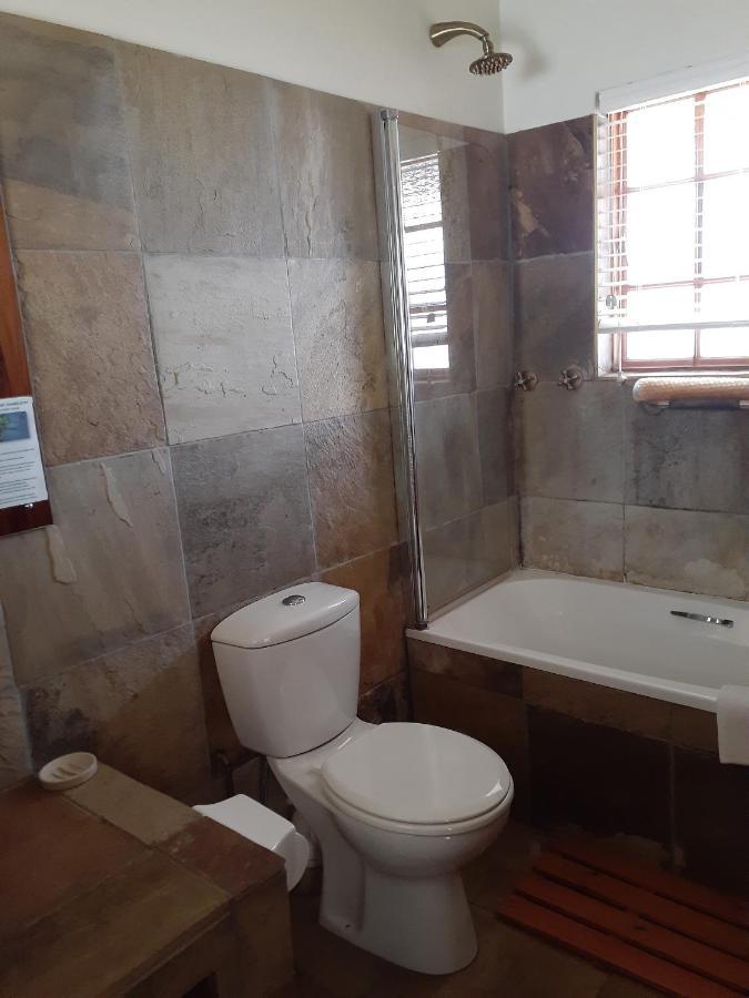 Sandstone Chameleon Guest House Fouriesburg Ngoại thất bức ảnh